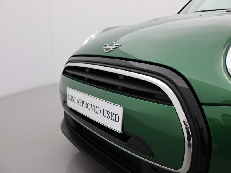 2023 (72) MINI HATCHBACK 1.5 Cooper Classic 3dr Auto 4861908