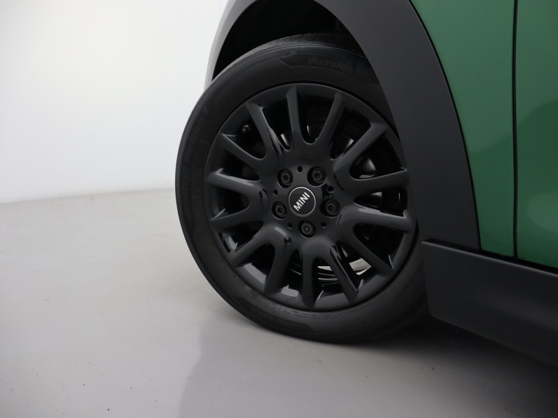 2023 (72) MINI HATCHBACK 1.5 Cooper Classic 3dr Auto 4861949