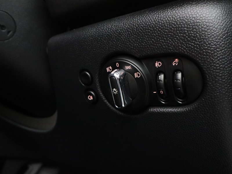 2023 (72) MINI HATCHBACK 1.5 Cooper Classic 3dr Auto 4861918