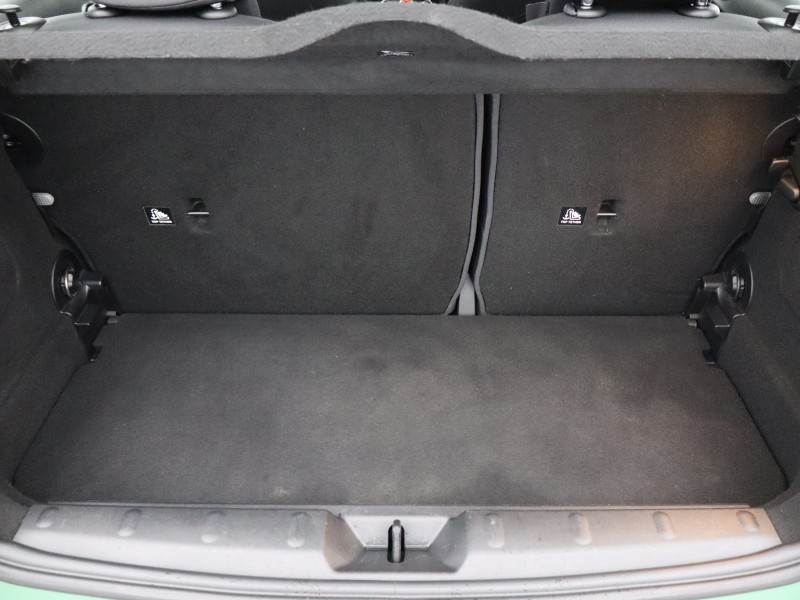 2023 (72) MINI HATCHBACK 1.5 Cooper Classic 3dr Auto 4861904