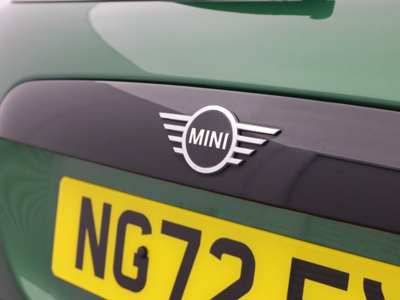 2023 (72) MINI HATCHBACK 1.5 Cooper Classic 3dr Auto 4861903