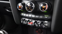 2023 (72) MINI HATCHBACK 1.5 Cooper Classic 3dr Auto 4861933