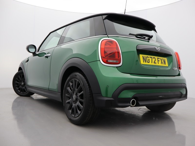 2023 (72) MINI HATCHBACK 1.5 Cooper Classic 3dr Auto 4861950