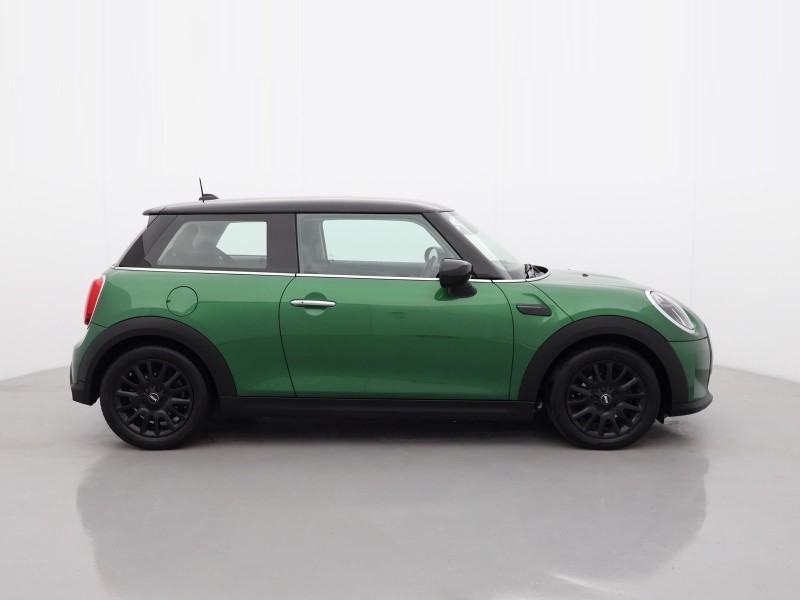 2023 (72) MINI HATCHBACK 1.5 Cooper Classic 3dr Auto 4864906