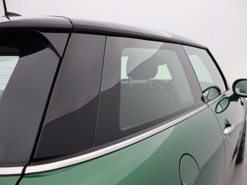 2023 (72) MINI HATCHBACK 1.5 Cooper Classic 3dr Auto 4861906