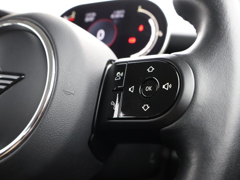 2023 (72) MINI HATCHBACK 1.5 Cooper Classic 3dr Auto 4861944