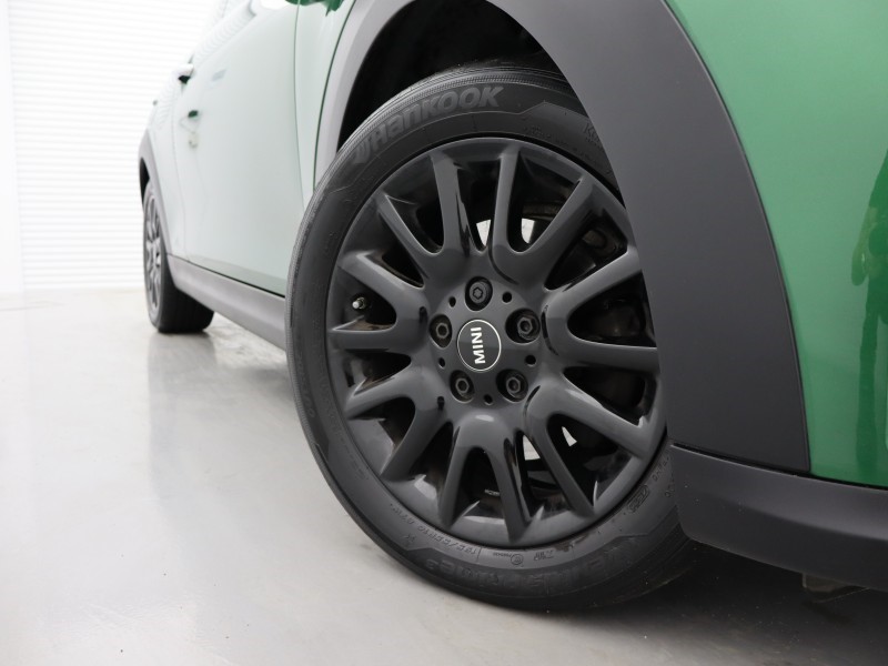 2023 (72) MINI HATCHBACK 1.5 Cooper Classic 3dr Auto 4861948