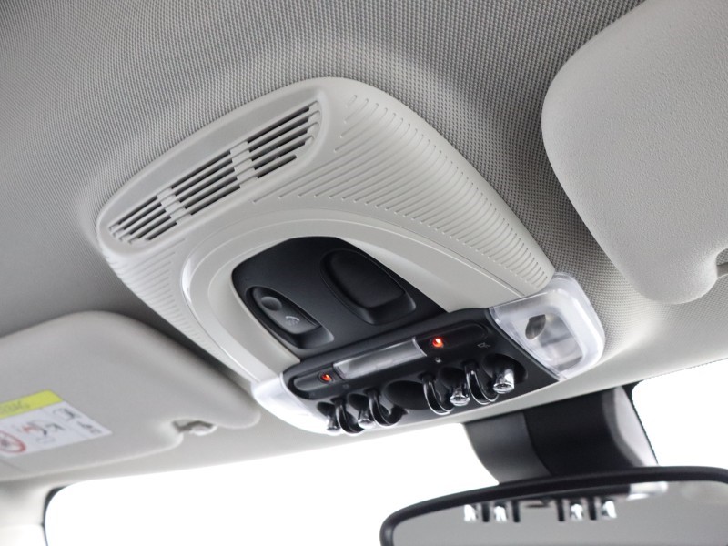 2023 (72) MINI HATCHBACK 1.5 Cooper Classic 3dr Auto 4861942