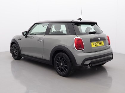 2021 (21) MINI HATCHBACK 1.5 Cooper Classic 3dr