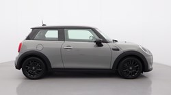2021 (21) MINI HATCHBACK 1.5 Cooper Classic 3dr 4886273