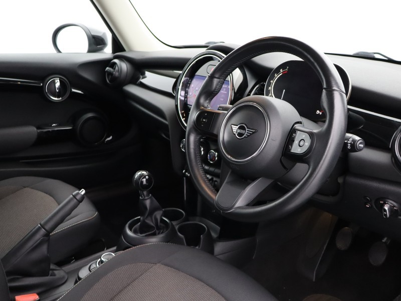 2021 (21) MINI HATCHBACK 1.5 Cooper Classic 3dr 4886280