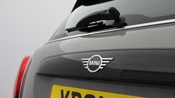 2021 (21) MINI HATCHBACK 1.5 Cooper Classic 3dr 4886275