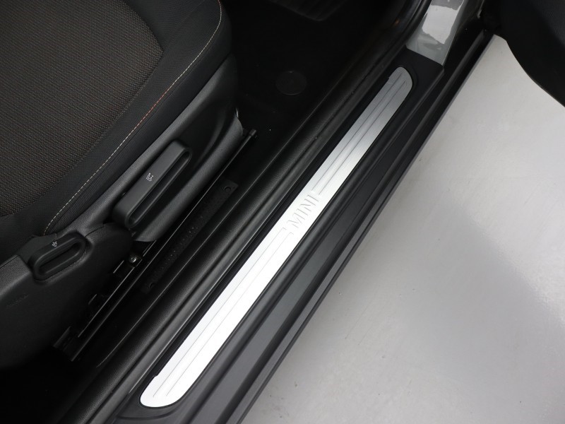 2021 (21) MINI HATCHBACK 1.5 Cooper Classic 3dr 4886281