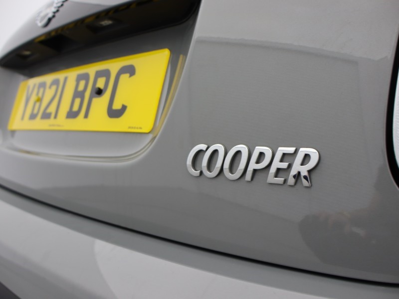 2021 (21) MINI HATCHBACK 1.5 Cooper Classic 3dr 4886276