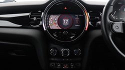 2021 (21) MINI HATCHBACK 1.5 Cooper Classic 3dr 4886302