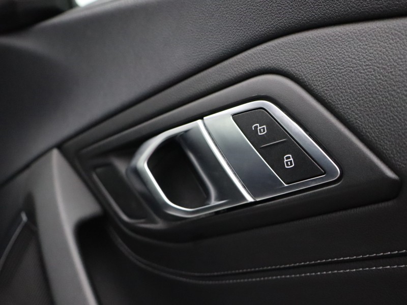 2020 (20) BMW Z4 sDrive 20i M Sport 2dr Auto 4889194