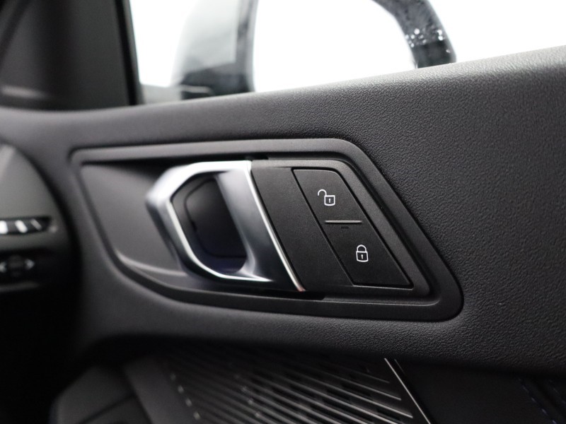 2025 (25) BMW 2 SERIES 223 xDrive M Sport 4dr Step Auto 4855787