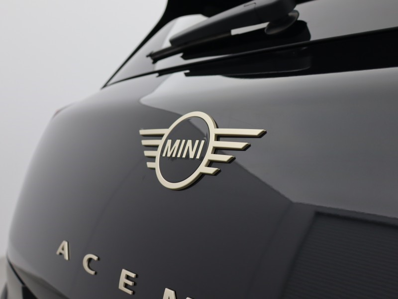 2025 (75) MINI ACEMAN 135kW E Exclusive 43kWh 5dr Auto 5521091