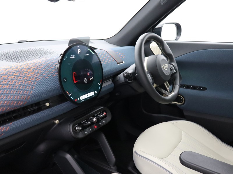 2025 (75) MINI ACEMAN 135kW E Exclusive 43kWh 5dr Auto 5521141