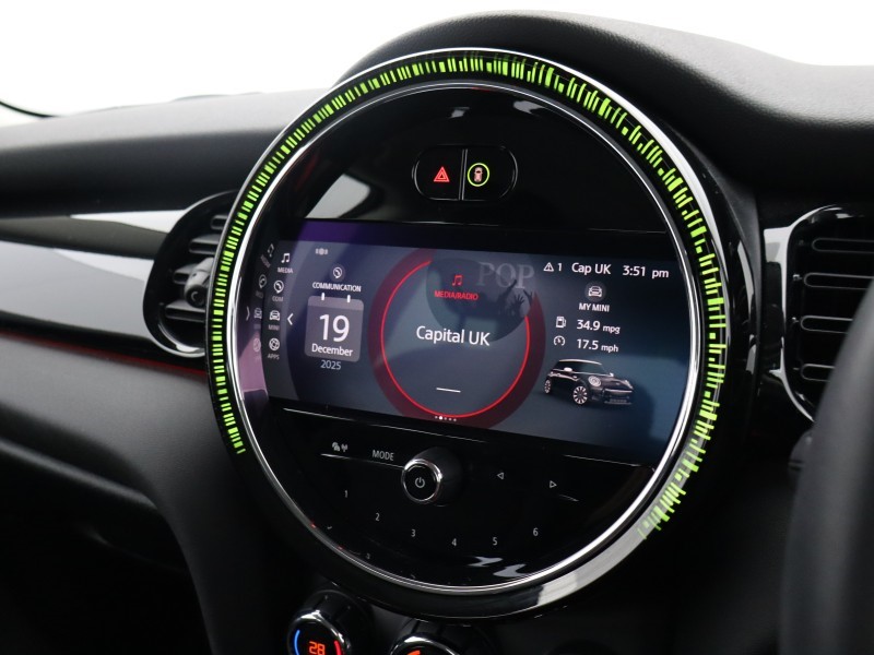 2023 (23) MINI HATCHBACK 1.5 Cooper Classic 3dr Auto 4895529