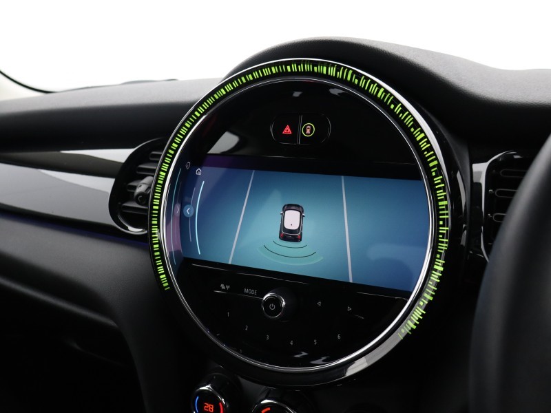 2023 (23) MINI HATCHBACK 1.5 Cooper Classic 3dr Auto 4895525