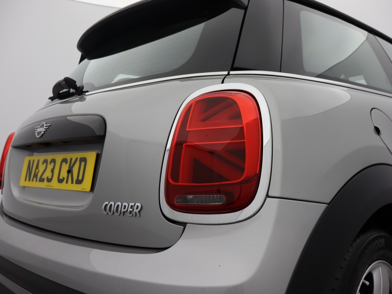 2023 (23) MINI HATCHBACK 1.5 Cooper Classic 3dr Auto 4895522
