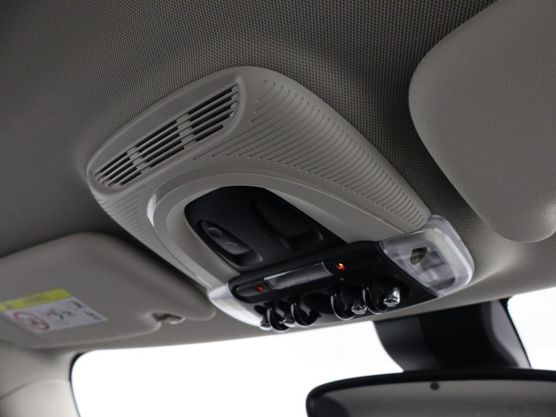 2023 (23) MINI HATCHBACK 1.5 Cooper Classic 3dr Auto 4895538