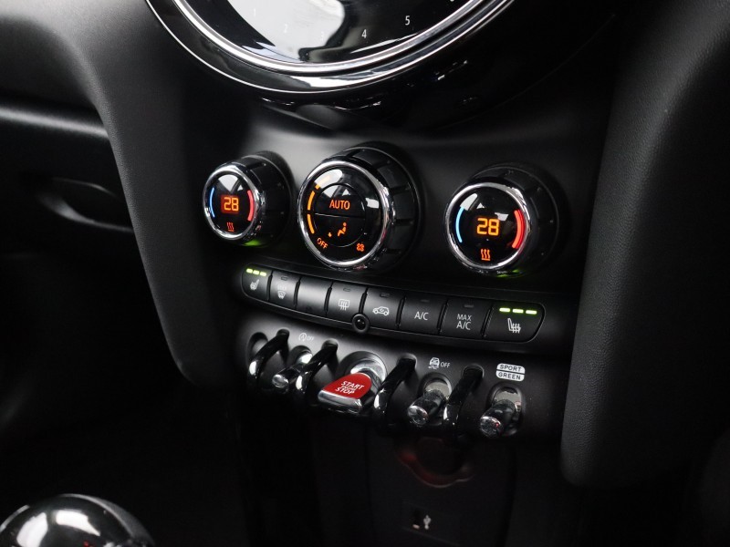 2023 (23) MINI HATCHBACK 1.5 Cooper Classic 3dr Auto 4895527