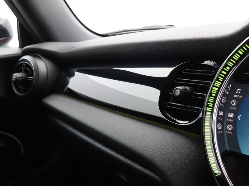 2023 (23) MINI HATCHBACK 1.5 Cooper Sport 3dr Auto 4950796
