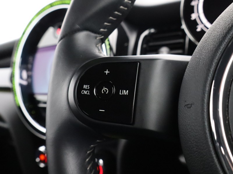 2023 (23) MINI HATCHBACK 1.5 Cooper Sport 3dr Auto 4950803