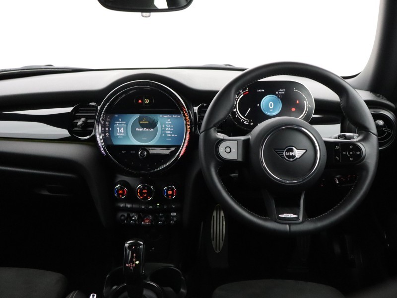 2023 (23) MINI HATCHBACK 1.5 Cooper Sport 3dr Auto 4950775