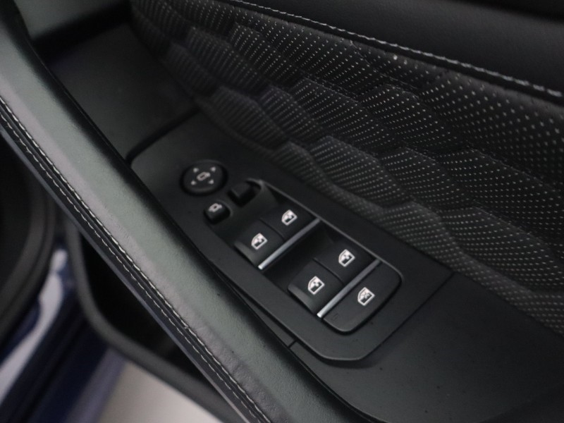 2021 (71) BMW X6 M xDrive Competition 5dr Step Auto 4930491