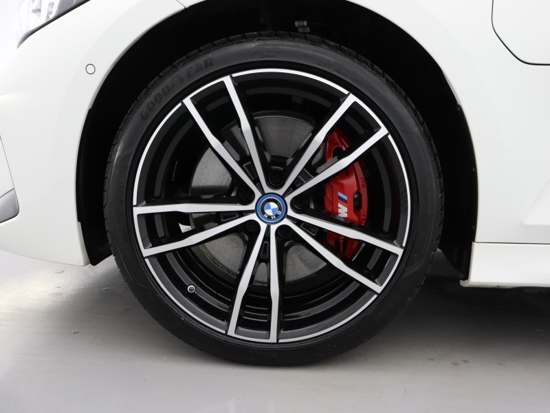 2024 (73) BMW 3 SERIES 330e M Sport 4dr Step Auto 4957391