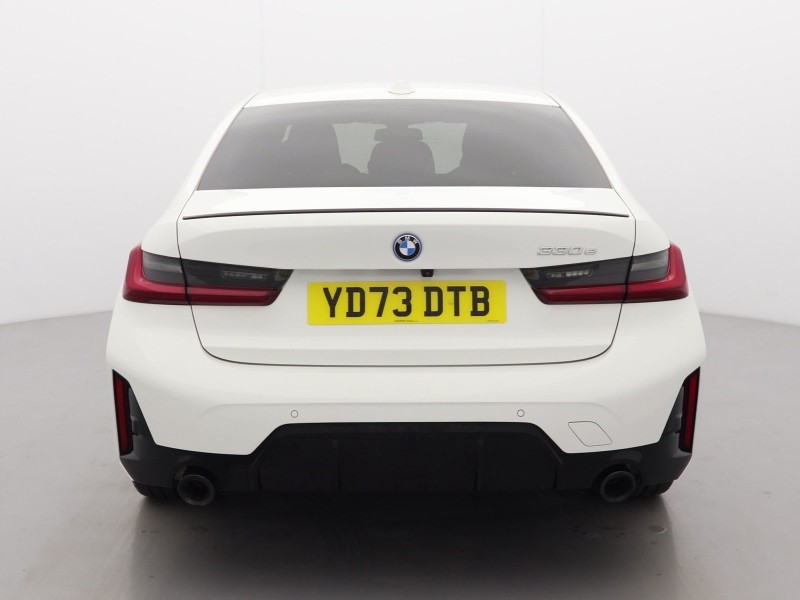 2024 (73) BMW 3 SERIES 330e M Sport 4dr Step Auto 4957386