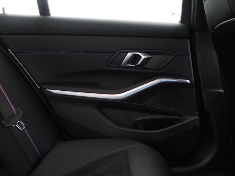 2024 (73) BMW 3 SERIES 330e M Sport 4dr Step Auto 4957400