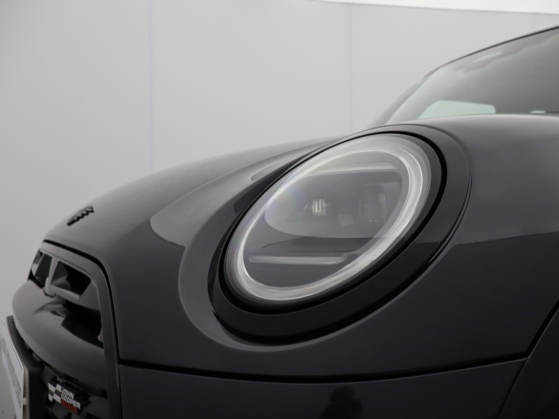 2025 (75) MINI COOPER 2.0 S Sport 5dr Auto 5356820