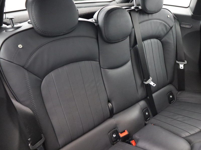 2022 (71) MINI HATCHBACK 1.5 Cooper Exclusive 5dr 4954206