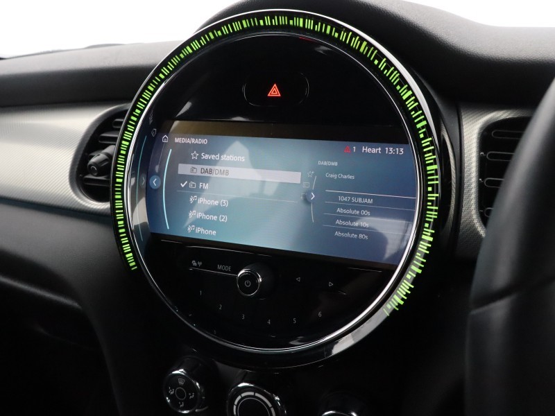 2022 (71) MINI HATCHBACK 1.5 Cooper Exclusive 5dr 4954235