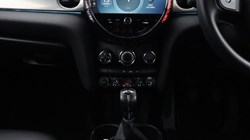 2022 (71) MINI HATCHBACK 1.5 Cooper Exclusive 5dr 4954215