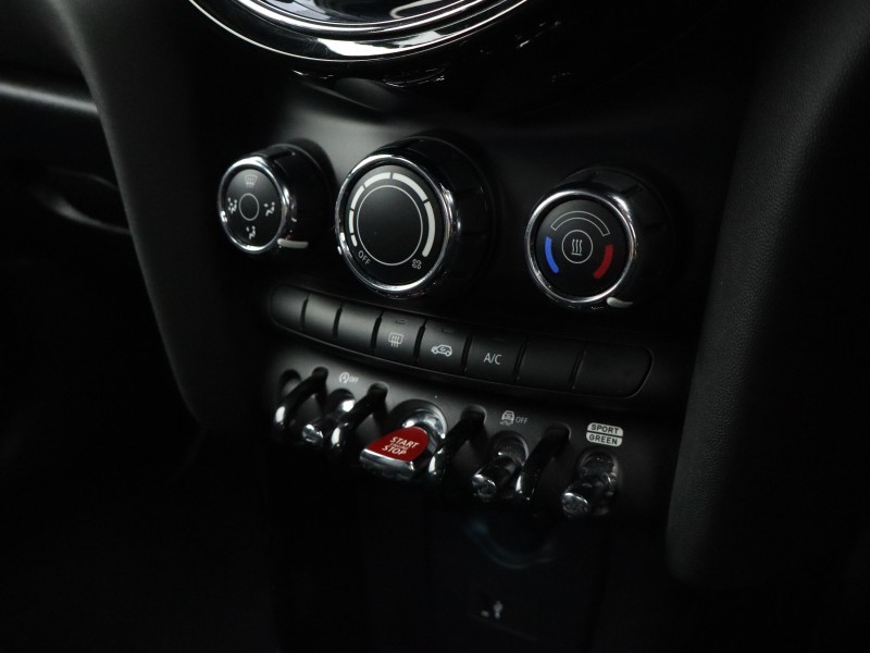 2022 (71) MINI HATCHBACK 1.5 Cooper Exclusive 5dr 4954230