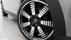 2022 (71) MINI HATCHBACK 1.5 Cooper Exclusive 5dr 4954197