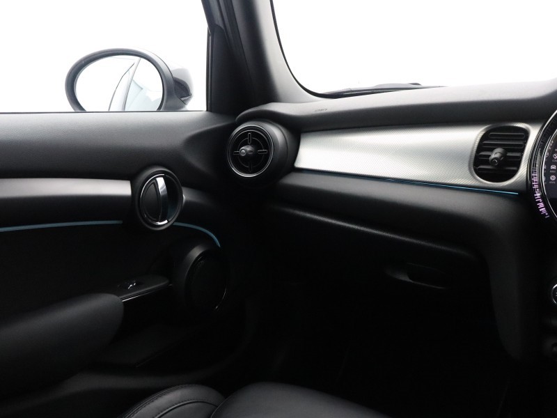 2022 (71) MINI HATCHBACK 1.5 Cooper Exclusive 5dr 4954217