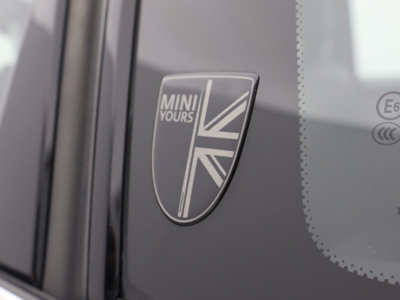 2022 (71) MINI HATCHBACK 1.5 Cooper Exclusive 5dr 4954210