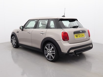 2022 (72) MINI HATCHBACK 1.5 Cooper Exclusive 5dr Auto