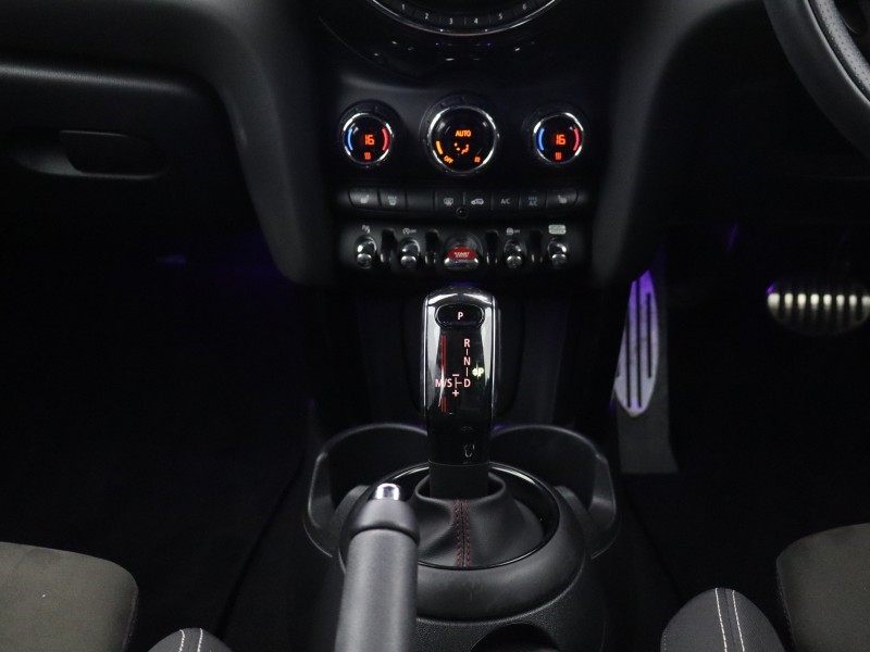 2020 (70) MINI HATCHBACK 2.0 Cooper S Sport II 3dr Auto 4924433