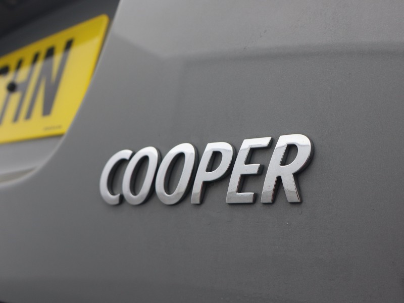 2022 (72) MINI HATCHBACK 1.5 Cooper Classic 3dr 4909636