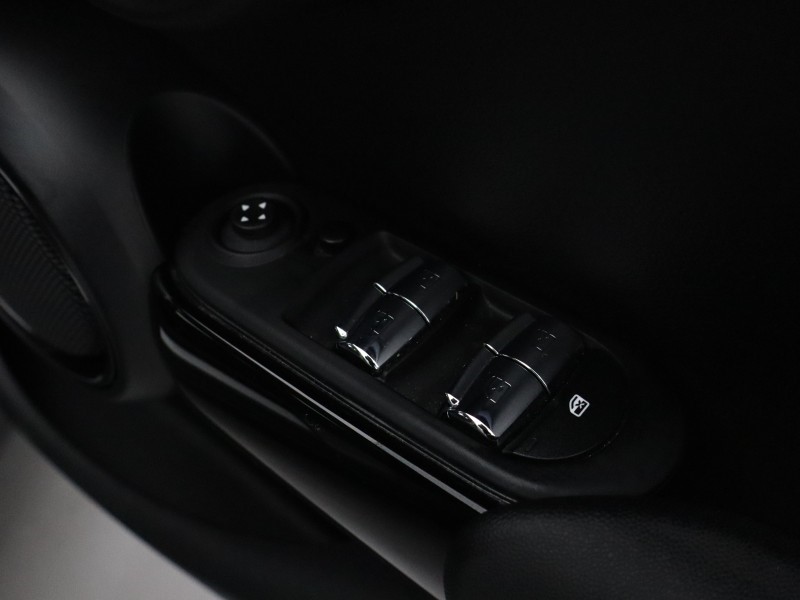 2022 (72) MINI HATCHBACK 1.5 Cooper Classic 3dr 4909646