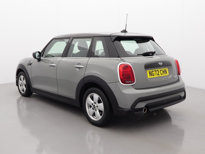 2022 (72) MINI HATCHBACK 1.5 Cooper Classic 3dr 4909631