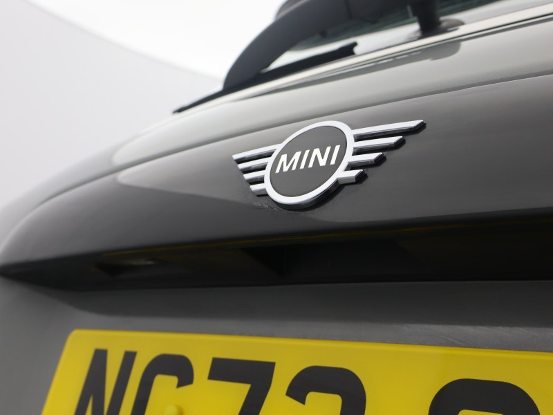 2022 (72) MINI HATCHBACK 1.5 Cooper Classic 3dr 4909637