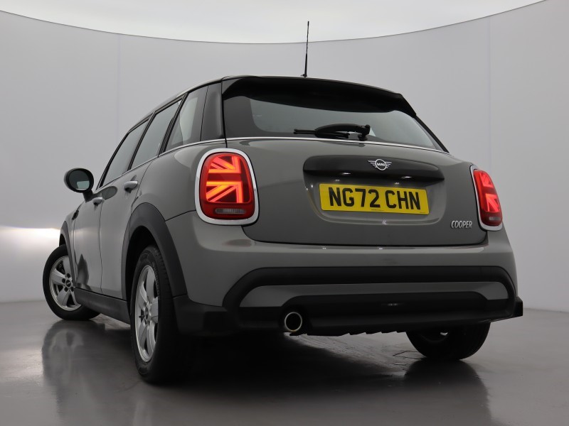2022 (72) MINI HATCHBACK 1.5 Cooper Classic 3dr 4909685